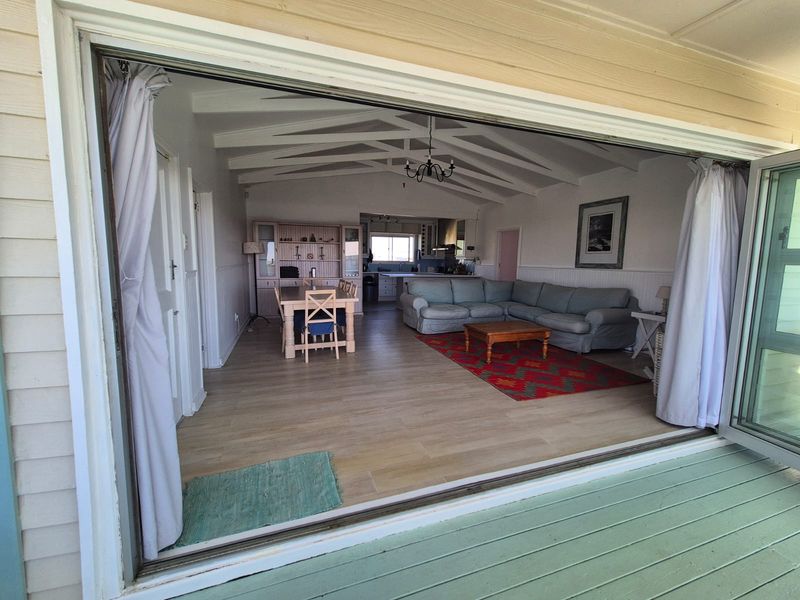 Elevated Coastal Living with Sea & Mountain Views - Photo 4