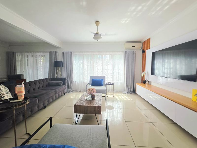 3 bedroom Apartment - Photo 8