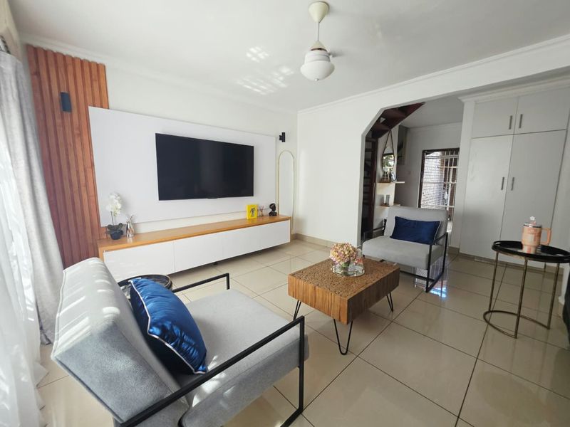 3 bedroom Apartment - Photo 7