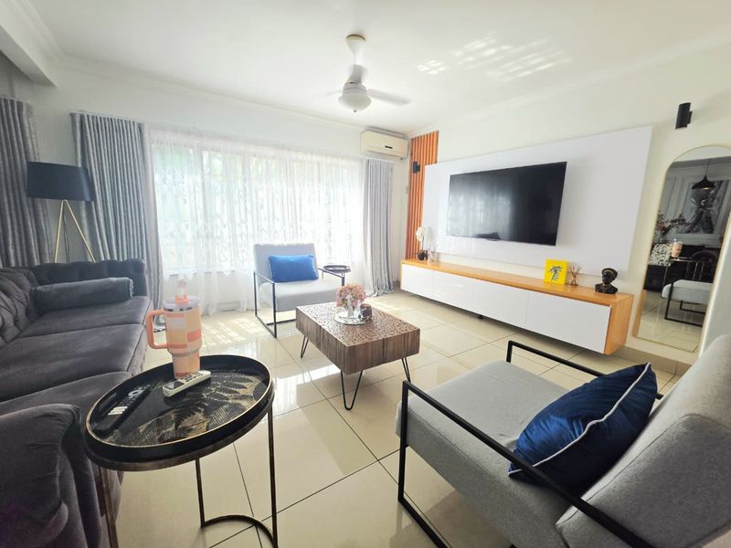 3 bedroom Apartment - Photo 6