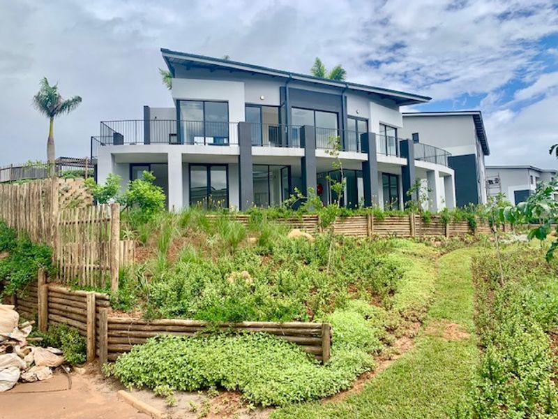 MODERN LIVING, 2 BEDROOM, 2 BATHROOM APARTMENT, DOUBLE SECURITY ACCESS ESTATE, AVAILABLE IMEDIATELY - Photo 7