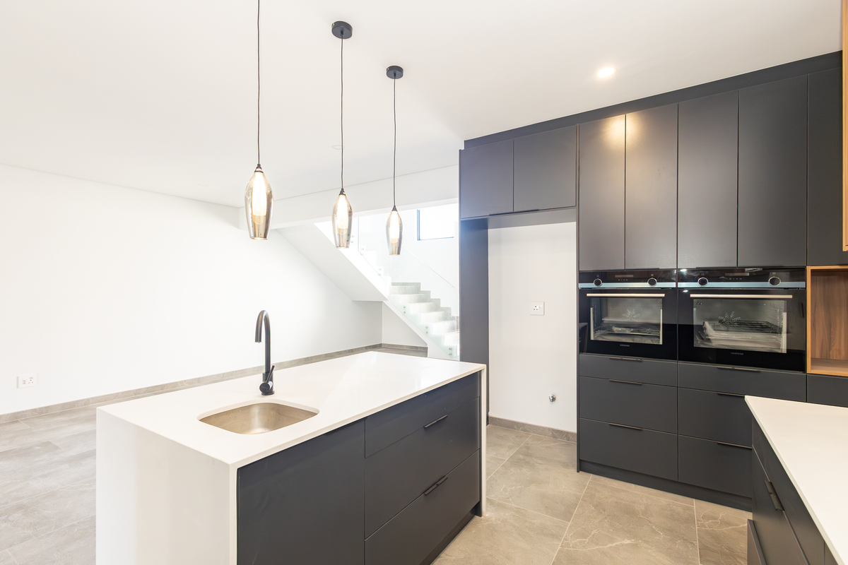 Newly Constructed 4 Bed Family Home! - Photo 4