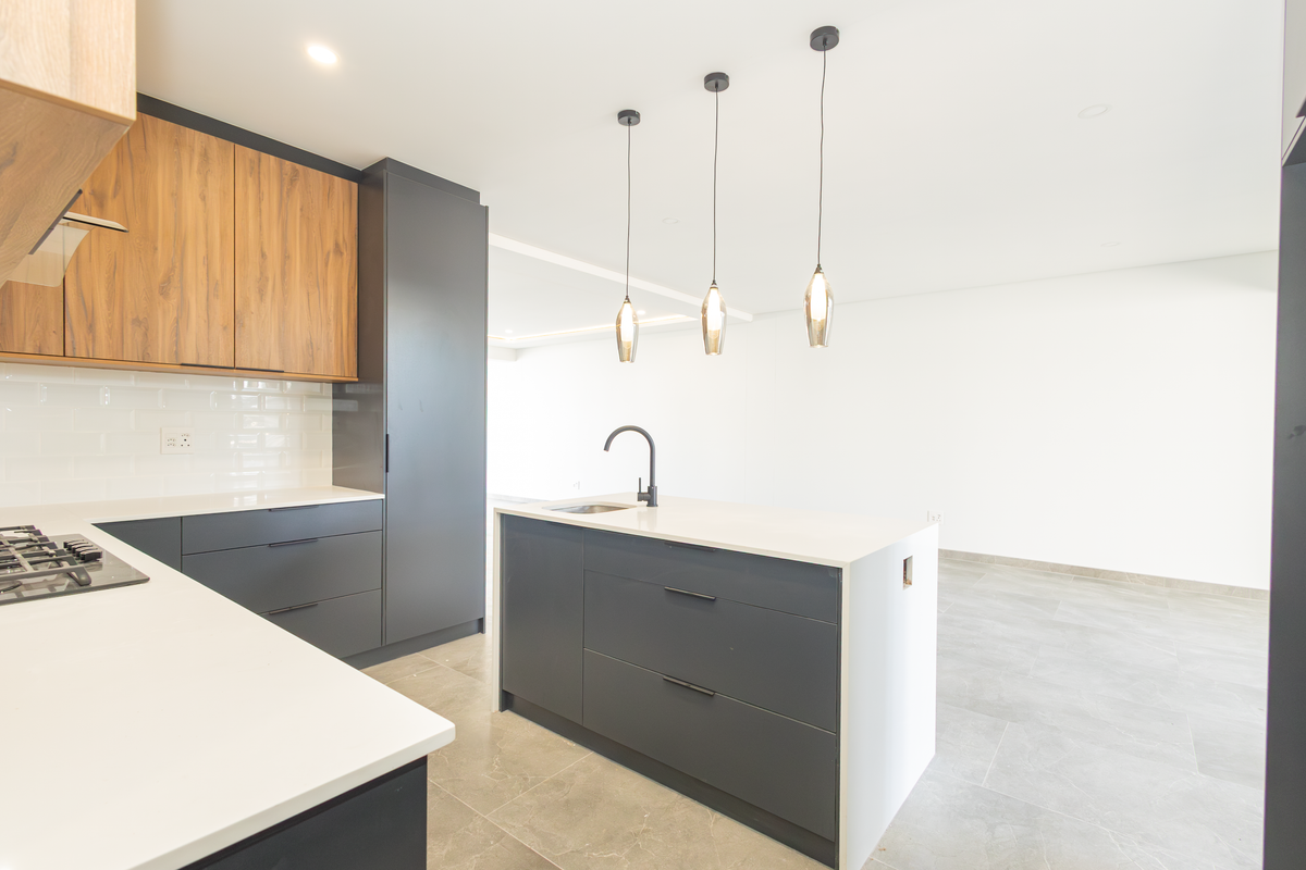 Newly Constructed 4 Bed Family Home! - Photo 5