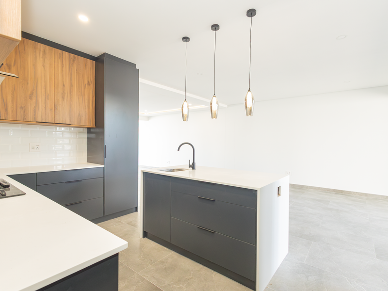 Newly Constructed 4 Bed Family Home! - Photo 5