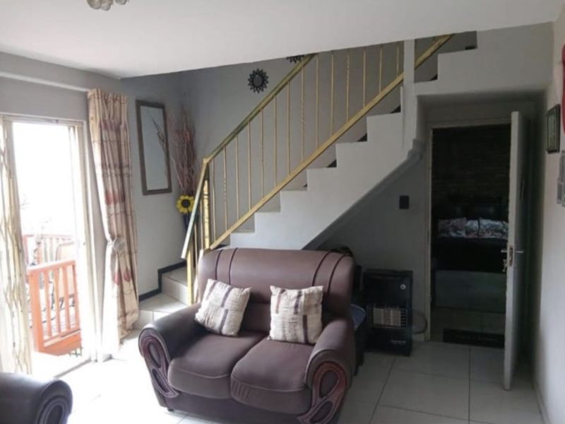 Secure, Stylish & Surrounded by Nature – Cane Creek Living at Its Best - Photo 7