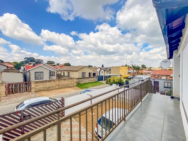 9 Bed and 8 bath investment property, Klpfonten View-Midrad - Photo 5