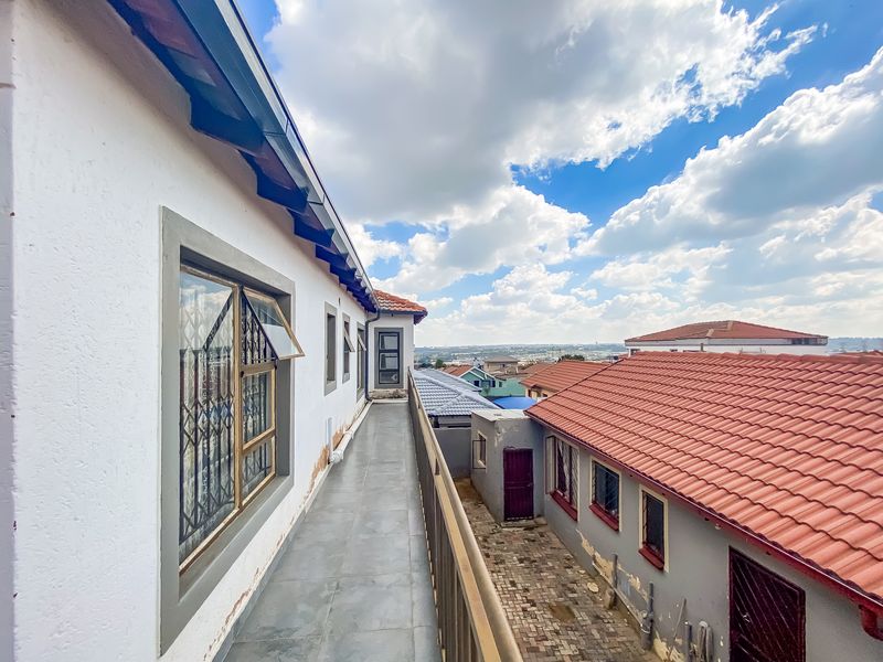 9 Bed and 8 bath investment property, Klpfonten View-Midrad - Photo 2