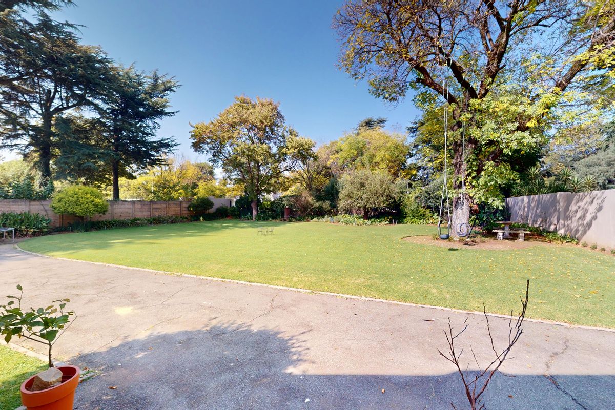 Exceptional 4-Bedroom Family Home with Solar, Borehole and Income-Generating Flatlets - Photo 2