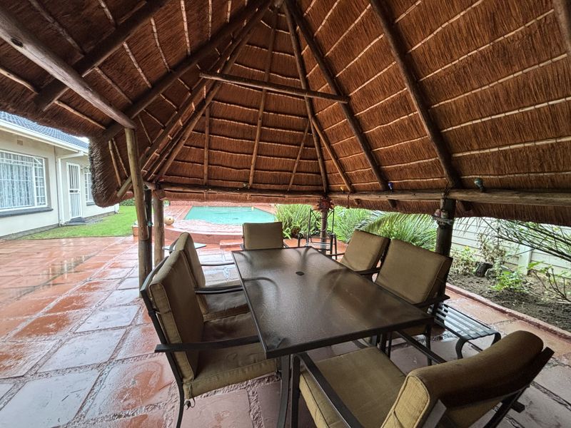 Spacious Family Home with Pool, Lapa and Flatlet in Witkoppie Ridge - Photo 3