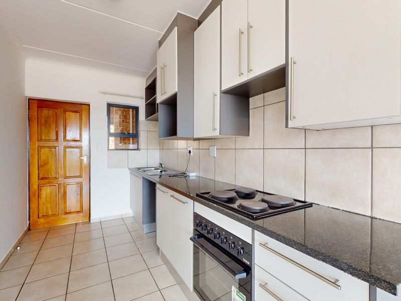 Starting to bid from R685 000! Non-Distressed Live Luxury Auction! - Photo 5