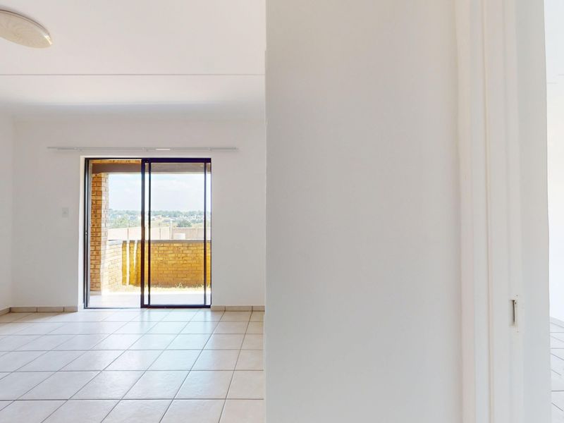 Starting to bid from R685 000! Non-Distressed Live Luxury Auction! - Photo 9