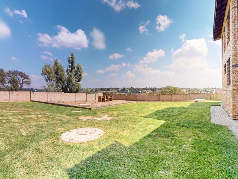 Starting to bid from R685 000! Non-Distressed Live Luxury Auction! - Photo 2