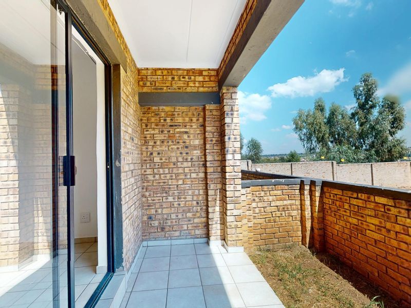 Starting to bid from R685 000! Non-Distressed Live Luxury Auction! - Photo 3