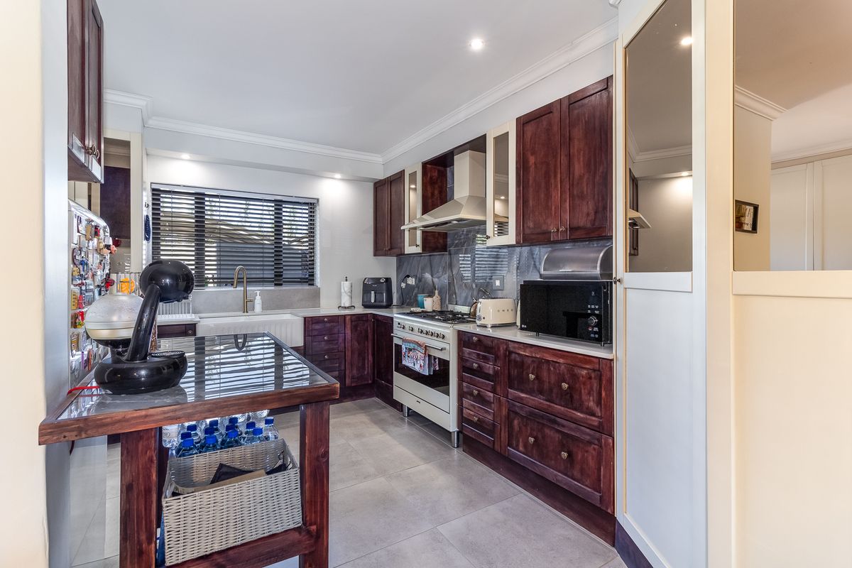 3 Bedroom Townhouse for Sale in Pearl Valley Golf & Country Estate - Photo 5