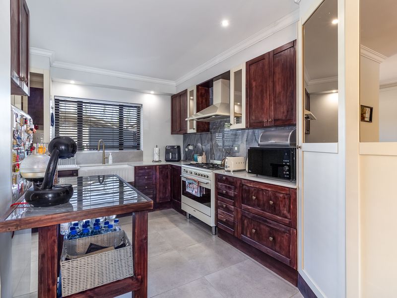 3 Bedroom Townhouse for Sale in Pearl Valley Golf & Country Estate - Photo 5