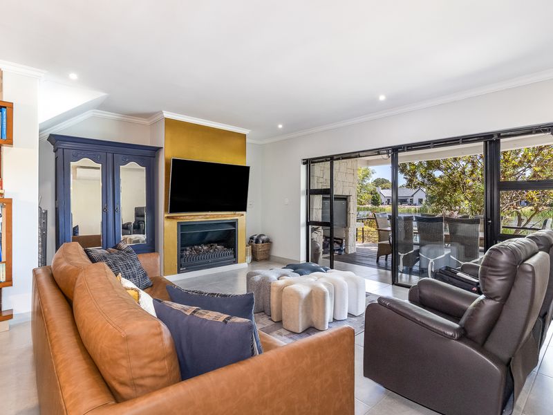 3 Bedroom Townhouse for Sale in Pearl Valley Golf & Country Estate - Photo 9