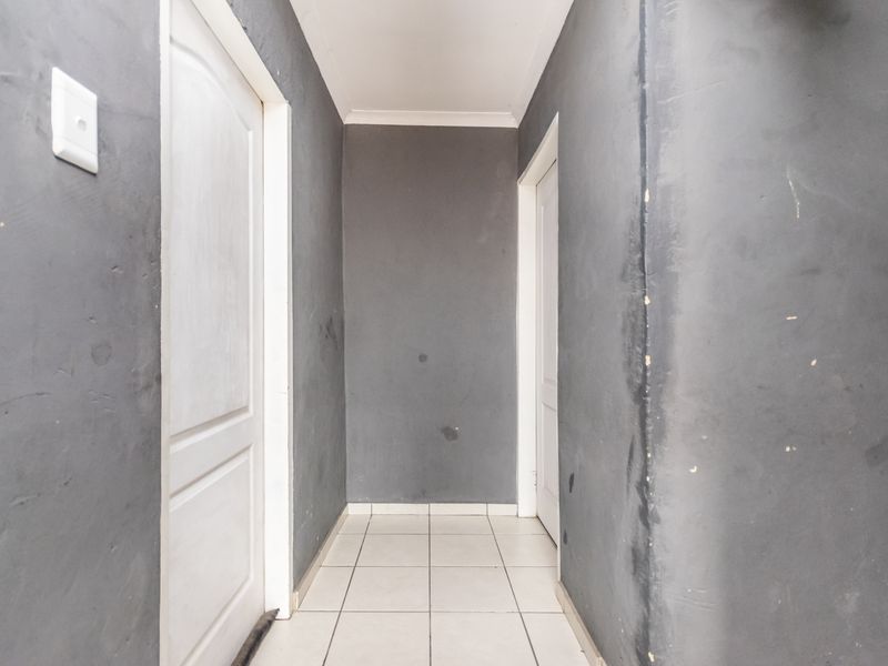 High-Visibility, Income-Generating 10-Unit Investment Property in Cosmo City -Ext 0 or Ext 5 - Photo 10