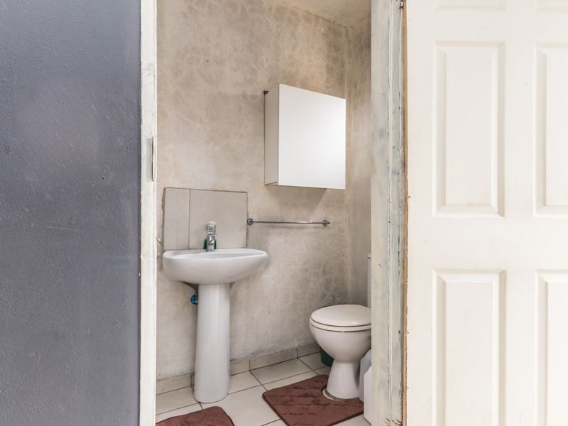 High-Visibility, Income-Generating 10-Unit Investment Property in Cosmo City -Ext 0 or Ext 5 - Photo 9