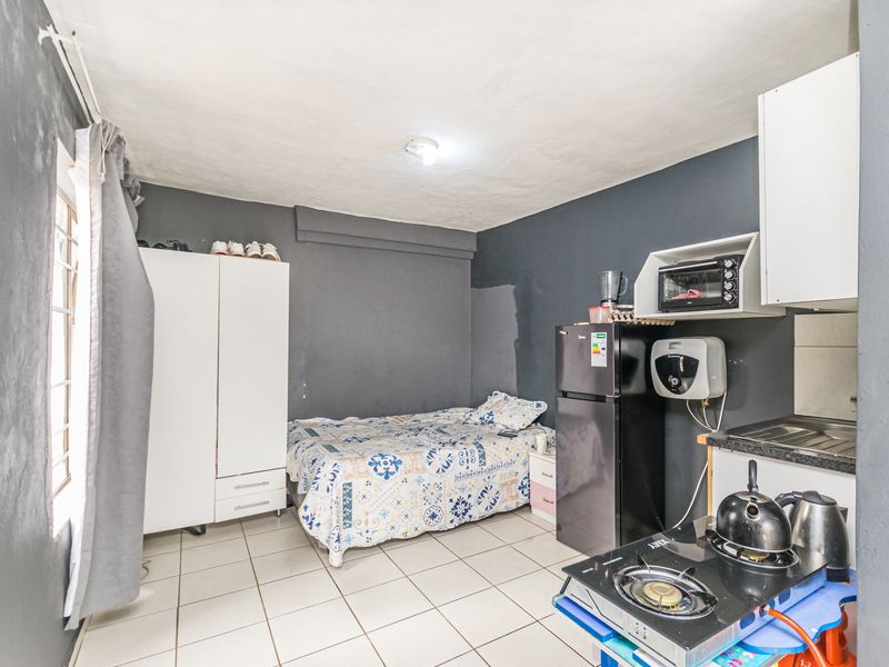 High-Visibility, Income-Generating 10-Unit Investment Property in Cosmo City -Ext 0 or Ext 5 - Photo 6