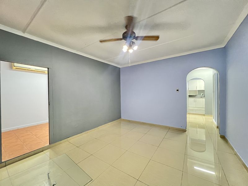 Musgrave Two Bedroom flat for let - Photo 5