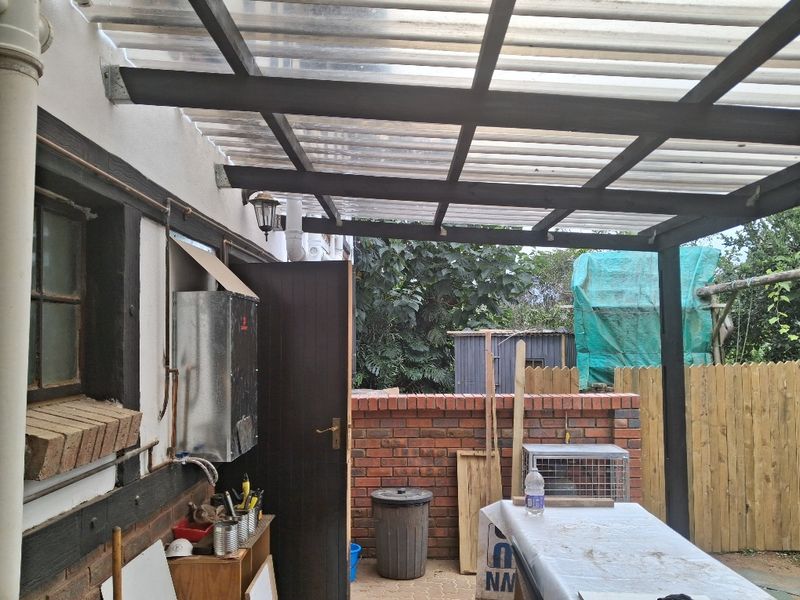 Spacious two bedroomed cottage - Photo 9