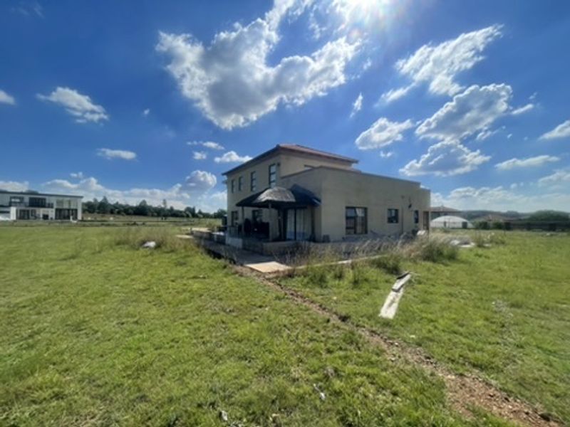 Impressive 450sqm Family Estate in Blue Saddle Ranches – Where Luxury Meets Nature!!! - Photo 7