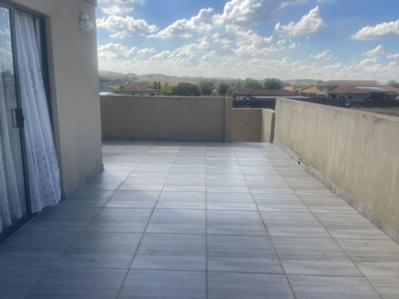 Impressive 450sqm Family Estate in Blue Saddle Ranches – Where Luxury Meets Nature!!! - Photo 3