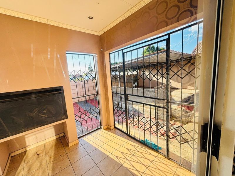 Your ideal family home awaits - Photo 3