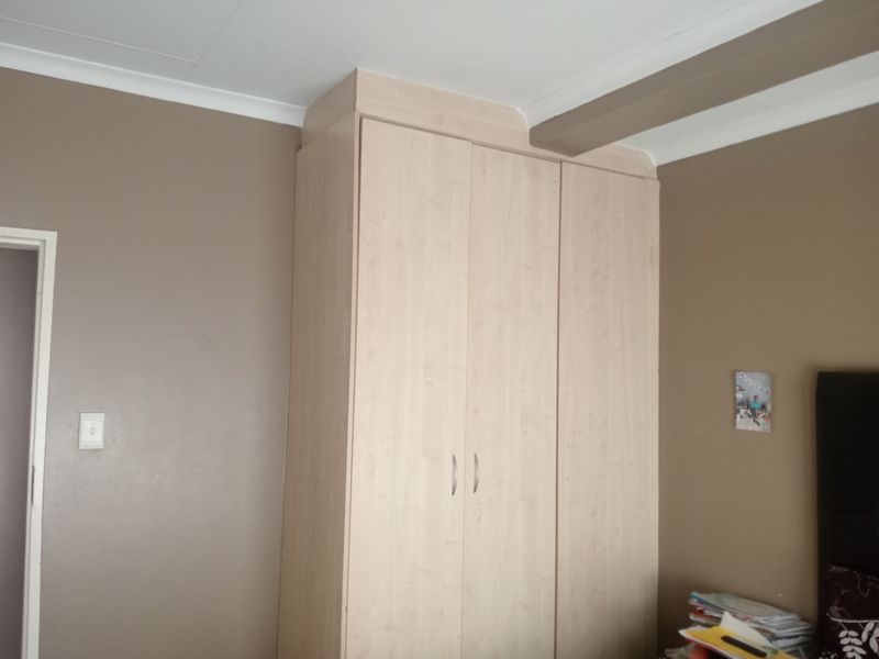 Lock Up and Go Living in a 24-hour Secure Estate - Photo 7