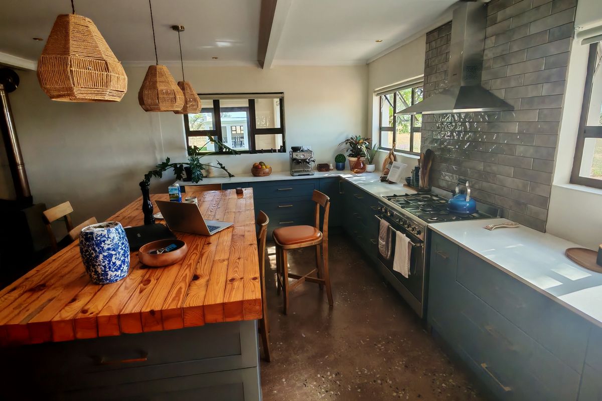 Luxury Off-Grid 250Ha Karoo Farm for Sale – Middelburg (EC) - Photo 5