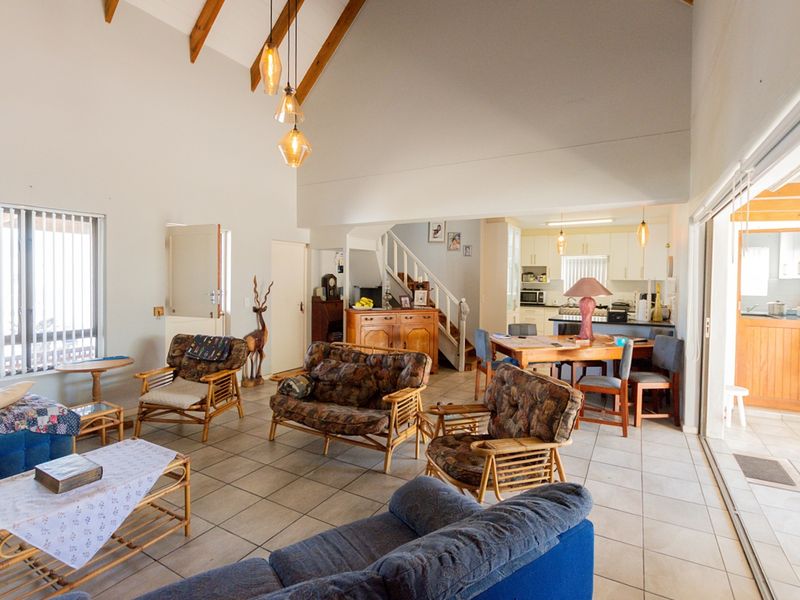 Your Dream West Coast Escape Awaits! - Photo 3