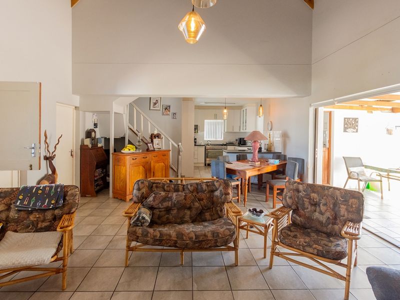 Your Dream West Coast Escape Awaits! - Photo 4