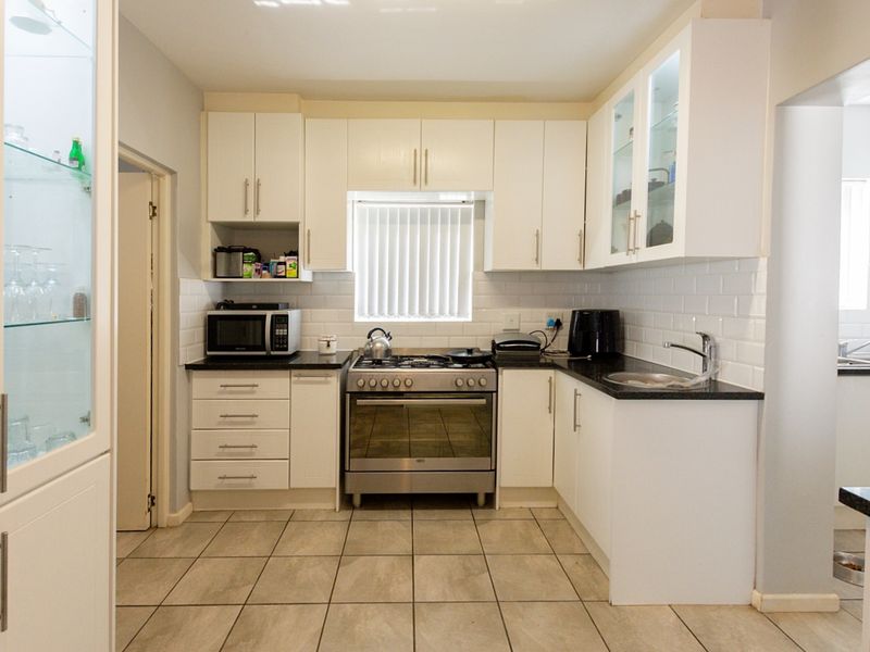 Your Dream West Coast Escape Awaits! - Photo 9