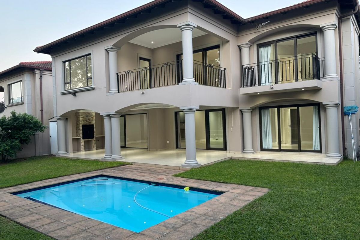 Tuscan Splendour on Golf Estate in Ballito - Photo 2