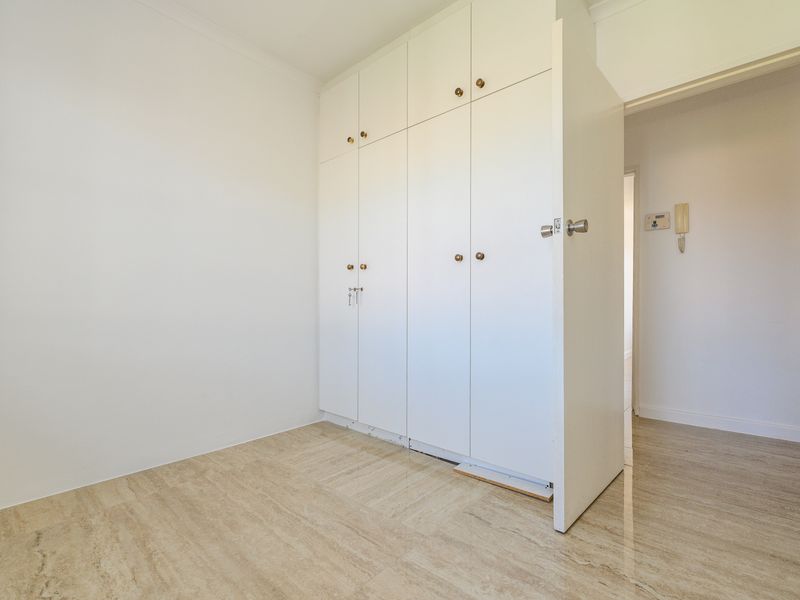 Prime Summerstrand Property with 2 Income-Generating Flats - Photo 10