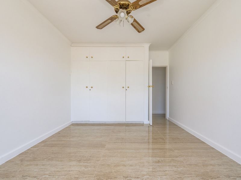 Prime Summerstrand Property with 2 Income-Generating Flats - Photo 9