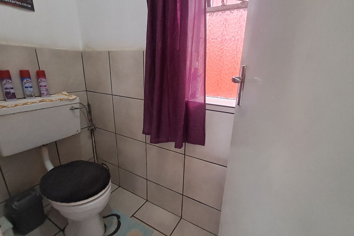 House For Sale In Heidelberg - Photo 2