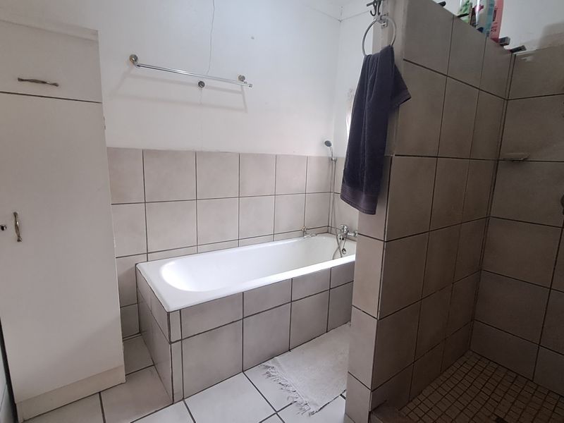 House For Sale In Heidelberg - Photo 1