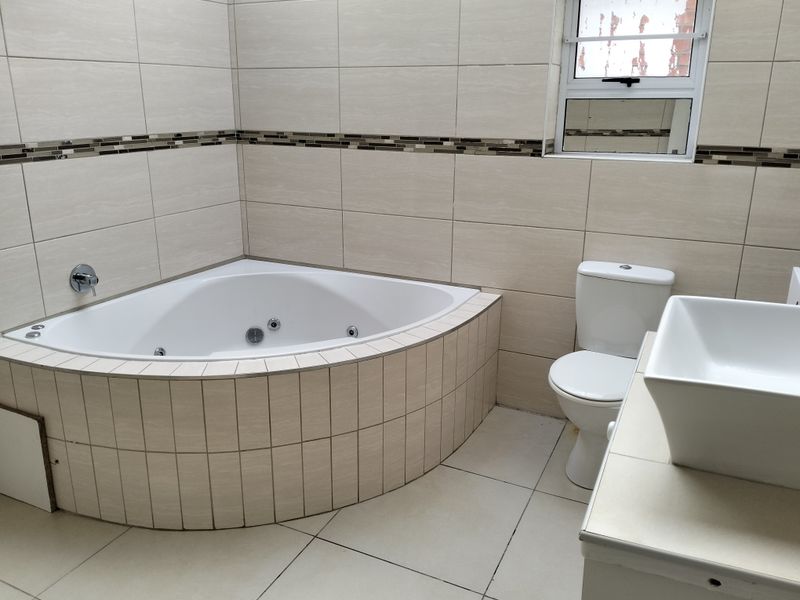 Spacious Family Home with Indoor & Outdoor Braai - Photo 9