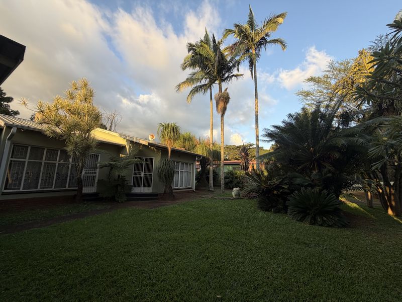 Lovely 4 bedroom home for sale , in Louis Trichardt - Photo 3