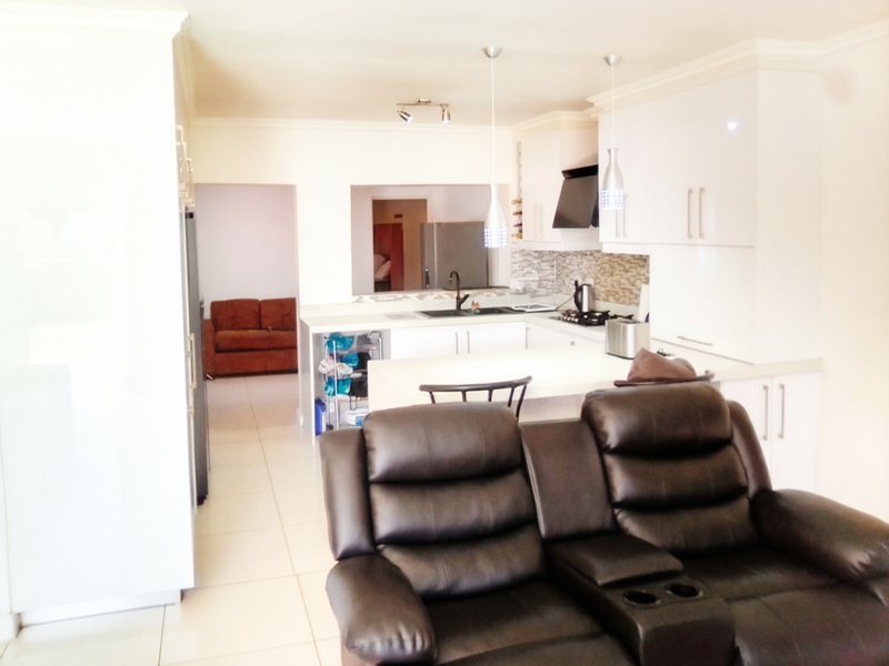 4-bedroom, 3-bathroom home located in Buccleuch - Photo 8