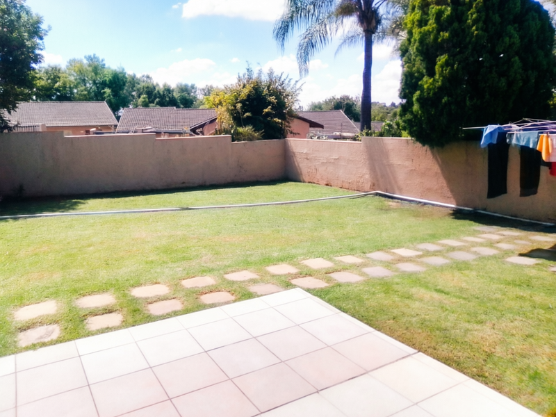 4-bedroom, 3-bathroom home located in Buccleuch - Photo 2