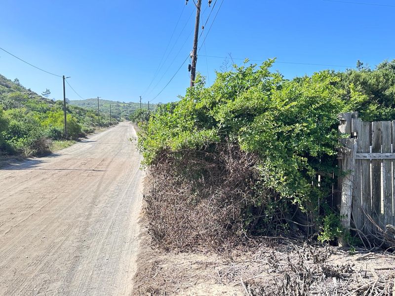 Coastal Calm Meets Opportunity – Kleinkrantz Vacant Stand - Photo 8