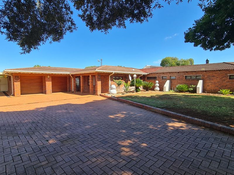 Farm For Sale In Bloemfontein - Photo 2