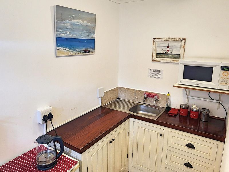 Wake Up to Breathtaking Views Every Day - Photo 4