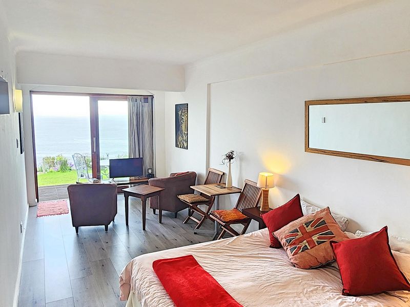 Wake Up to Breathtaking Views Every Day - Photo 6