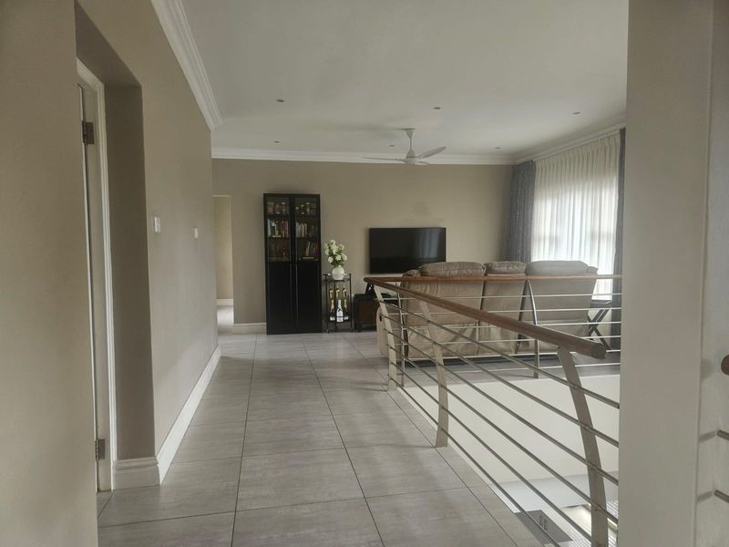 Townhouse in Clansthal, your perfect coastal retreat awaits! - Photo 10