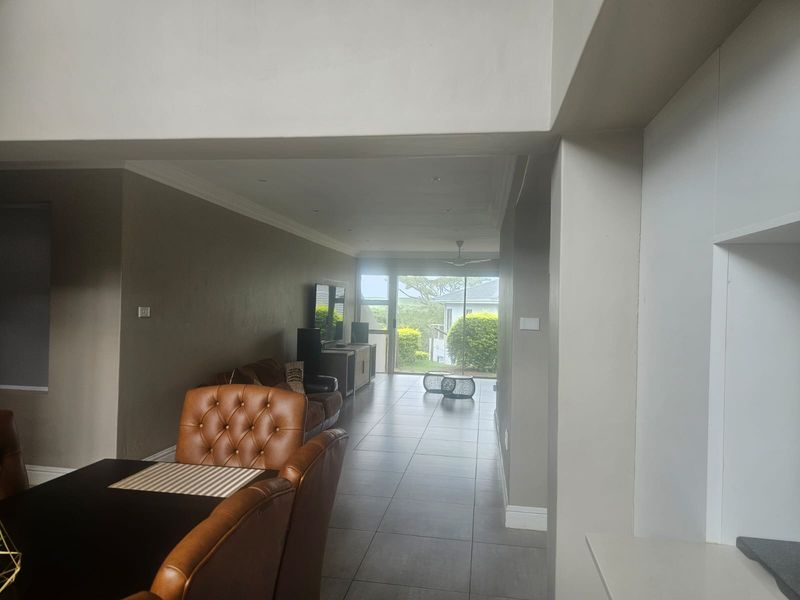 Townhouse in Clansthal, your perfect coastal retreat awaits! - Photo 5