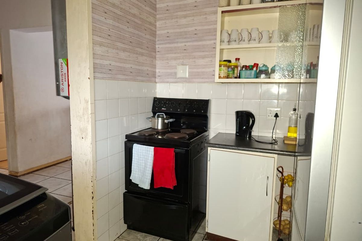 2 Bedroom Flat - Photo 5