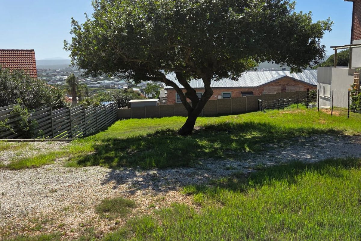 A Smart Investment in Scenic Stilbaai - Photo 3